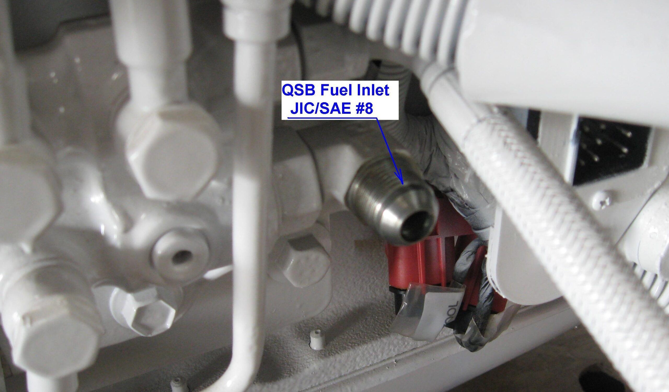 QSB 5.9 Fuel inlet